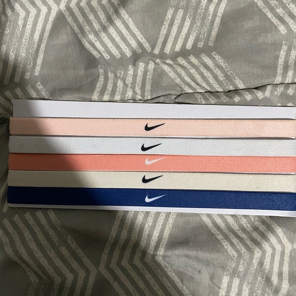 Nike Accessories - nike headbands